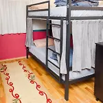 Hostel The Bearded Dad Tirana