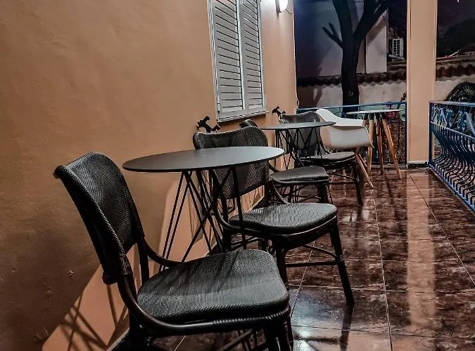 Hostel The Bearded Dad Tirana