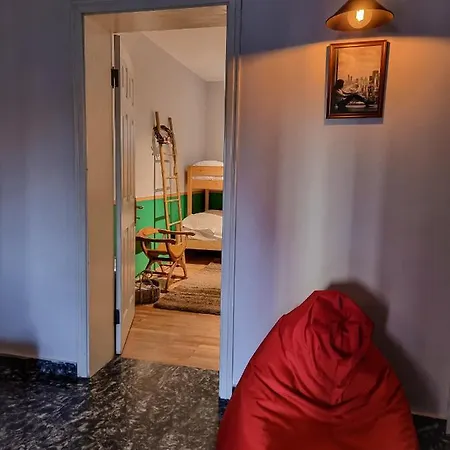 The Bearded Dad Тирана