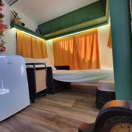 The Bearded Dad * Тирана