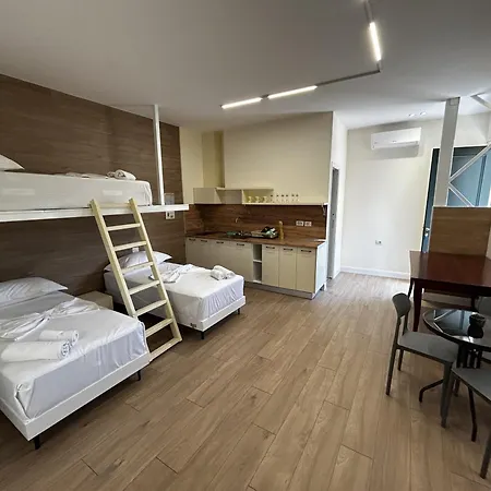 Auberge de jeunesse The Bearded Dad Tirana